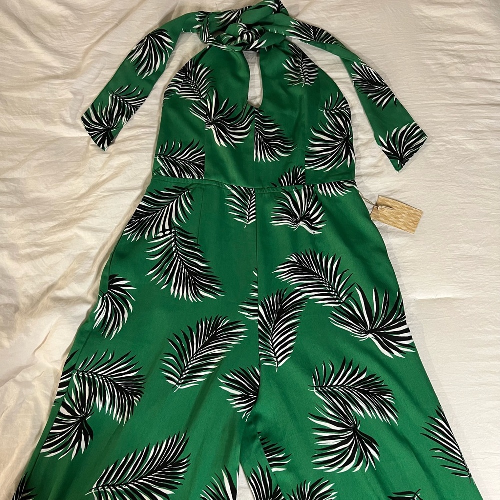 Forever 21 Jumpsuit/Halter Green & Black